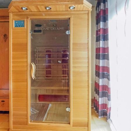 Cozy Apartment In Hinterweidenthal With Sauna Экстерьер фото