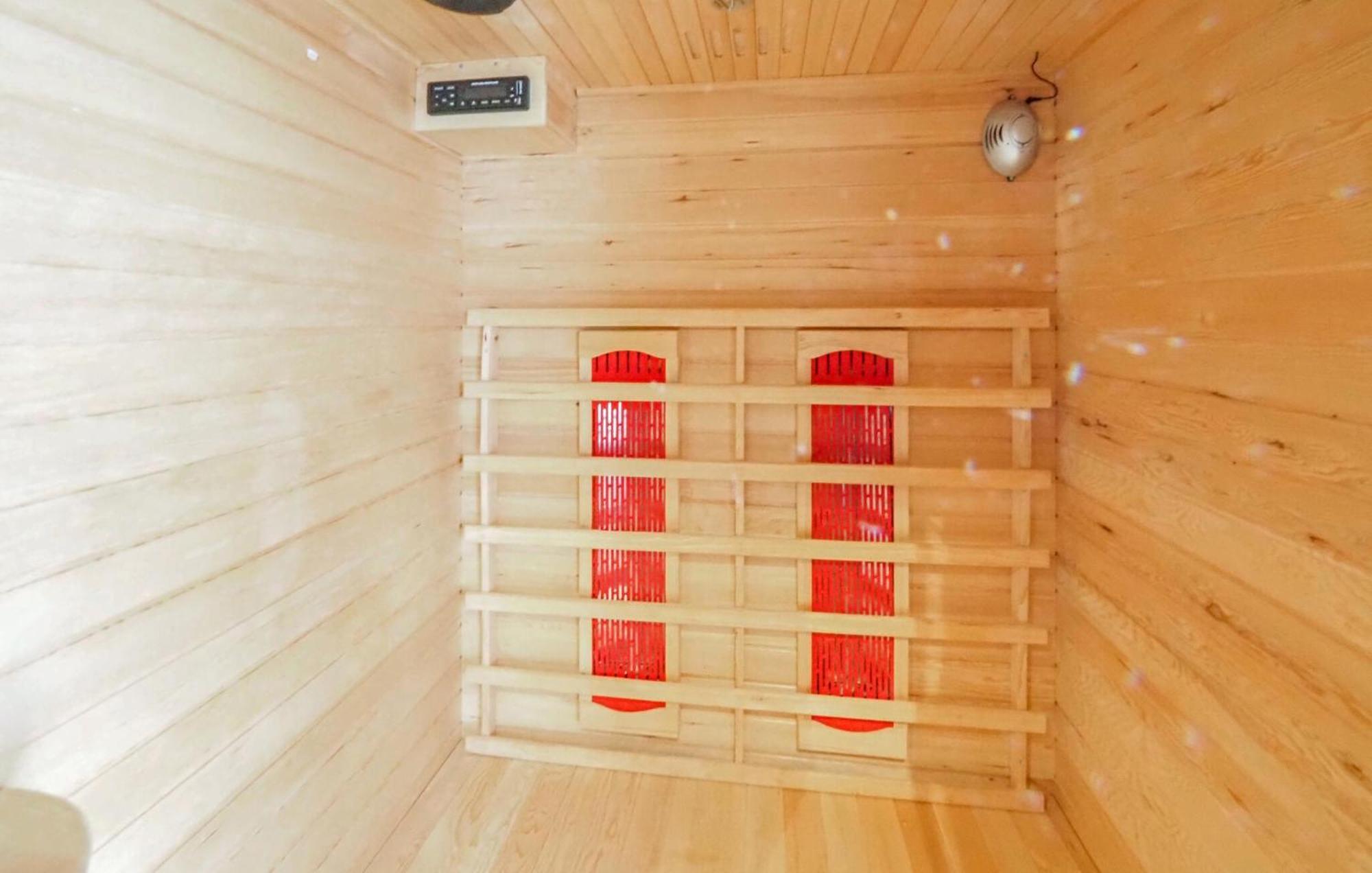 Cozy Apartment In Hinterweidenthal With Sauna Экстерьер фото